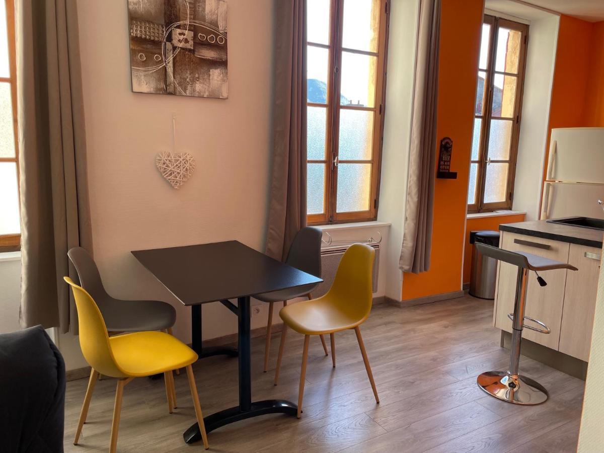 Millau Superbe Studio 35m2 Centre ville calme et Ajouré Esterno foto